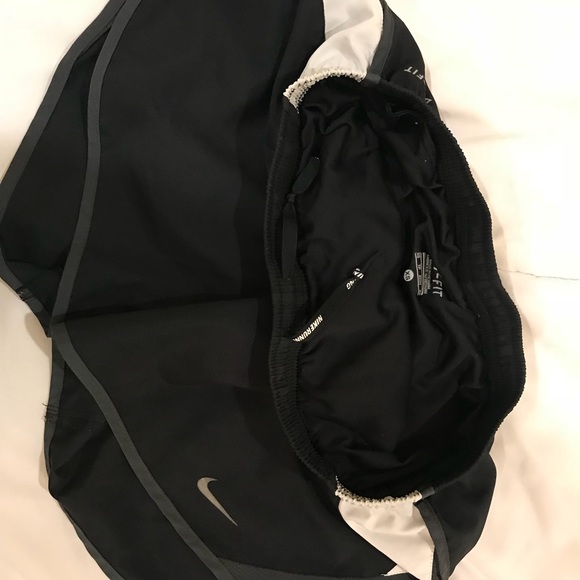 Dri-fit Nike Shorts - Picture 2 of 3